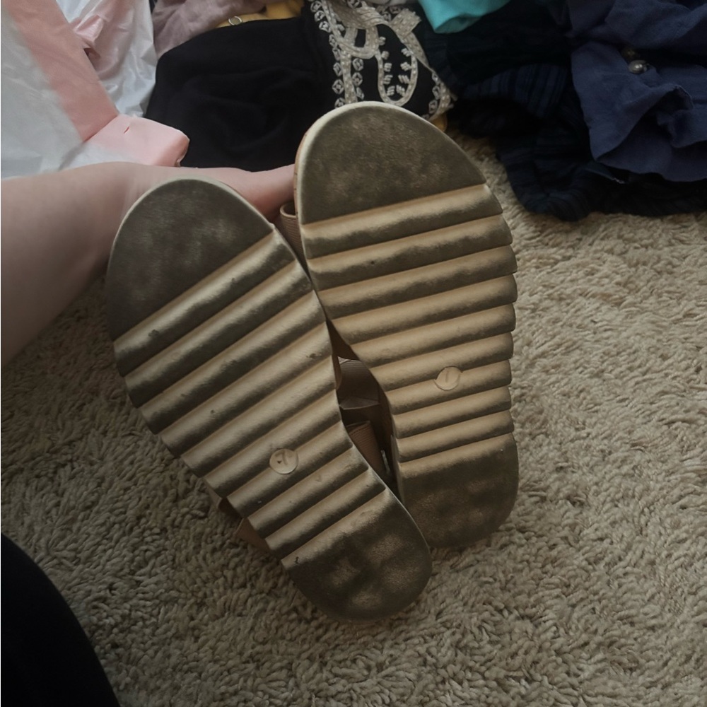Sandals - Picture 3 of 3
